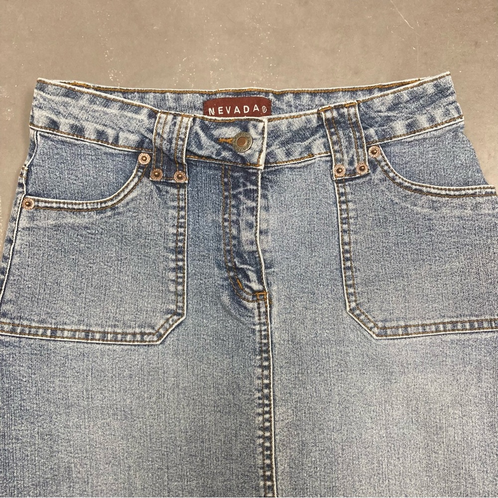 Vintage 90's Nevada jeans skirt. - Picture 4 of 9